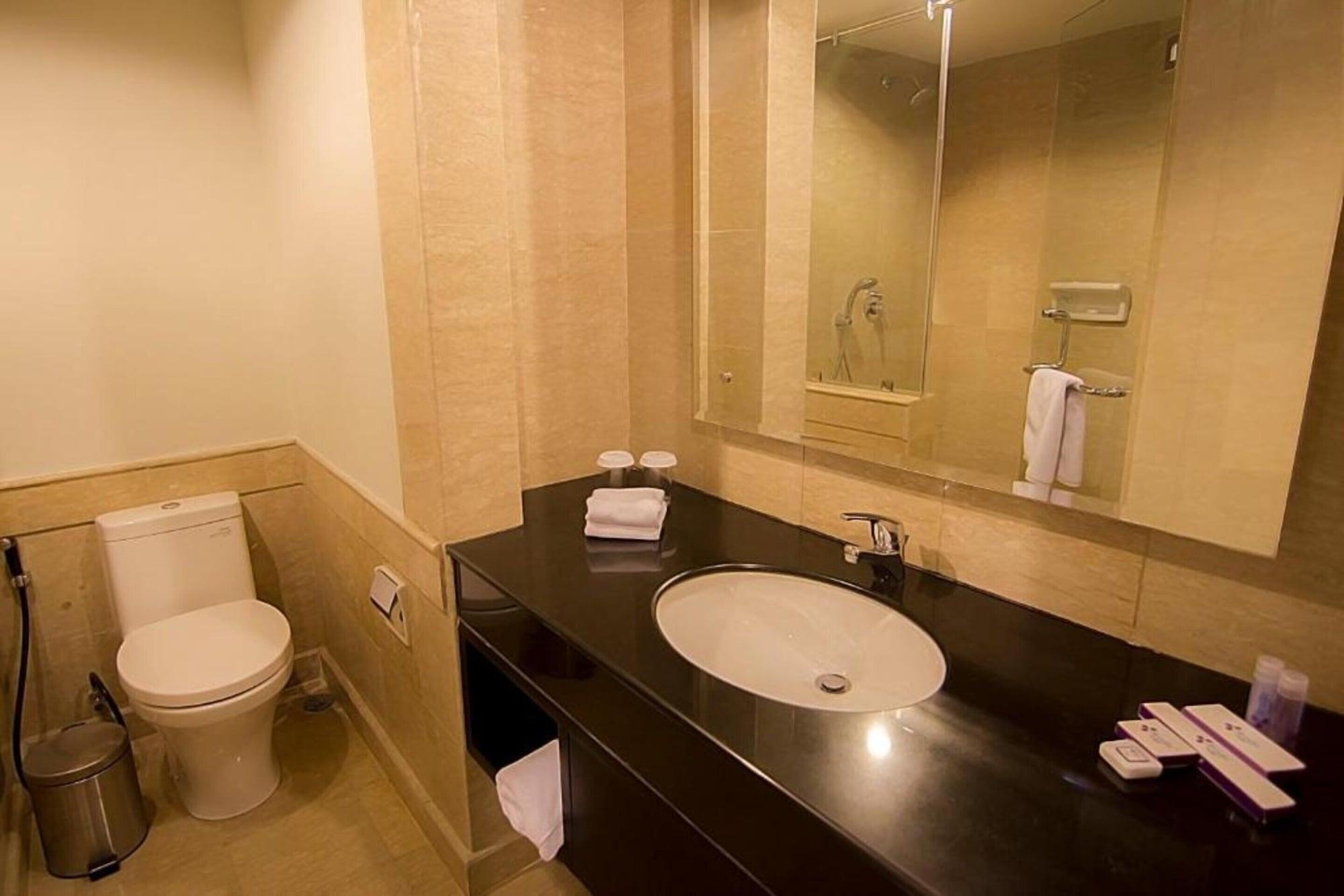 Hotel Diradja Jakarta Exterior photo