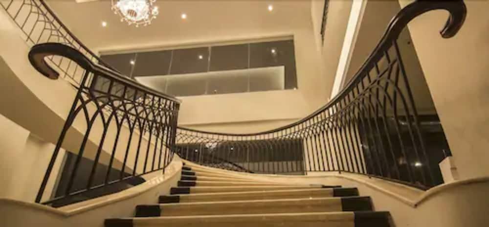 Hotel Diradja Jakarta Exterior photo